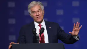 Tân Nghị Sĩ Newt Gingrich: Cải Cách Medicaid Cần Sự Chịu Trách Nhiệm