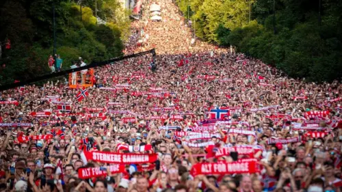 Đội tuyển Na Uy được chào đón nồng nhiệt dù bị loại ở tứ kết World Cup