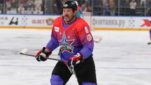 Alex Ovechkin bất ngờ xuất hiện trong buổi chụp ảnh cưới