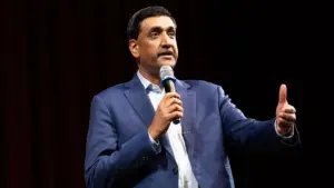 Nghị Sĩ Ro Khanna Hối Tiếc Vì Từng Ủng Hộ Graham Platner Sau Lời Buộc Tội Xâm Hại Tình Dục