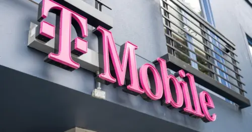 Người dùng T-Mobile báo cáo sự cố với điện thoại, tín hiệu