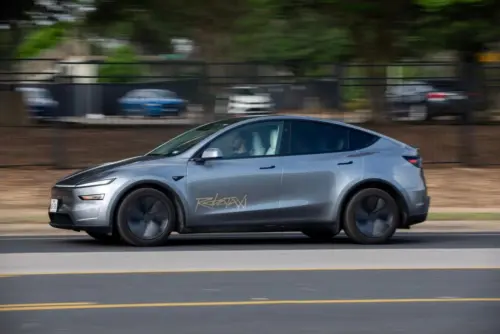 Tesla triển khai thử nghiệm robotaxi tại Orlando và Tampa trước thềm báo cáo tài chính quý 2