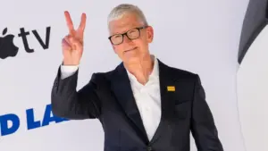 Cuộc gọi thu nhập cuối cùng của Tim Cook: Doanh số iPhone kỷ lục và những khó khăn về giá trong tương lai