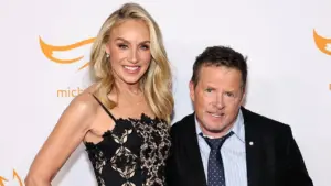 Michael J. Fox nói việc công khai mắc Parkinson là ‘địa ngục’ đối với vợ