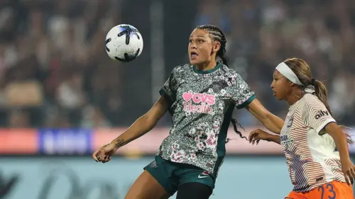 Cầu thủ Trinity Rodman cho rằng trận NWSL tại New York không nên diễn ra trong điều kiện không khí kém