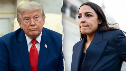 Thượng Nghị Sĩ Mark Kelly đổ lỗi cho chương trình của Tổng Thống Donald Trump thúc đẩy bà AOC trở thành lựa chọn của Đảng Dân Chủ
