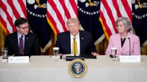 Giới chức quốc phòng ủng hộ kế hoạch của Tổng thống Donald Trump trong cuộc họp chiến lược kín về chi tiêu quốc phòng