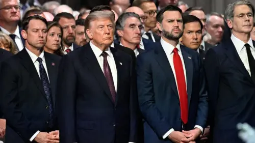 Tổng Thống Donald Trump Tưởng Nhớ Tình Bạn Với Thượng Nghị Sĩ Lindsey Graham