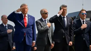 Tổng Thống Trump dự lễ tiễn biệt bốn quân nhân Hoa Kỳ