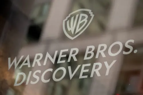 Warner Bros. kiện Amazon vì cáo buộc tuyển dụng bất hợp pháp các giám đốc điều hành