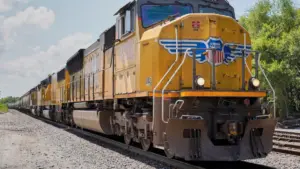 Union Pacific nhận được sự ủng hộ của Canadian National cho kế hoạch mua lại Norfolk Southern