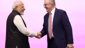 Australia Đồng Ý Bán Uranium Cho Ấn Độ