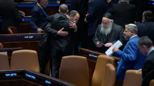 Quốc Hội Israel Tự Giải Tán, Chờ Bầu Cử Sắp Tới
