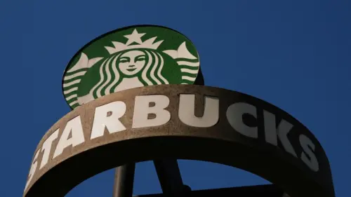 Starbucks Báo Lợi Nhuận Tăng Mạnh Quý, Nâng Dự Báo Cả Năm