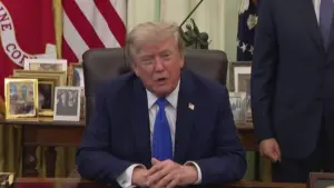 Kiểm tra sự thật các tuyên bố về quyền công dân theo nơi sinh của Tổng thống Donald Trump