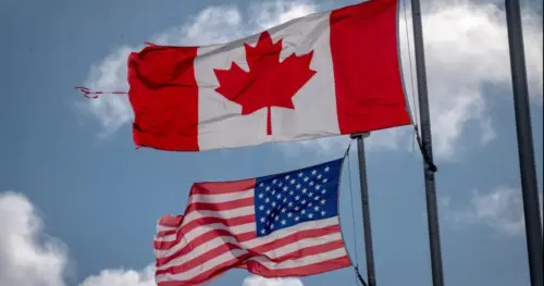 Canada tăng thuế trả đũa Mỹ trong bối cảnh căng thẳng thương mại leo thang