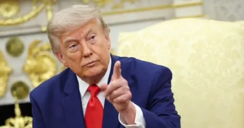 Tổng Thống Trump Thông Báo Thỏa Thuận Dầu Khí Lớn Nhất Lịch Sử