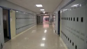 HOUSTON ISD BẮT ĐẦU NĂM HỌC VỚI NHIỀU THAY ĐỔI: SĨ SỐ NHẬP HỌC GIẢM, SUẤT ĂN TRƯA CẮT GIẢM, LỊCH TRÌNH XE BUS THAY ĐỔI