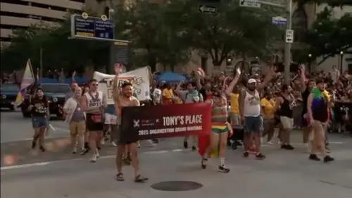 Lễ Rước Pride Houston 2026: Những Điều Cần Biết Trước Khi Tham Dự Cuối Tuần Này