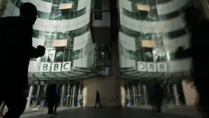 BBC nhờ tòa án Hoa Kỳ hỗ trợ trong vụ kiện phỉ báng của Tổng Thống Donald Trump