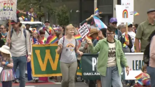 Oakland kỷ niệm cộng đồng LGBTQ+ và hoạt động xã hội với Lễ diễu hành Pride lần thứ 16