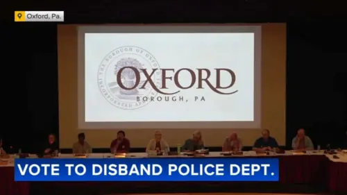 Hội đồng Thành phố Oxford, Pennsylvania Bỏ Phiếu Giải Tán Sở Cảnh Sát, Cư Dân Phản Đối Gay Gắt