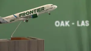 Frontier Airlines trở lại Sân bay Oakland với các chuyến bay đến Las Vegas