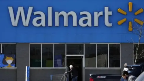 Walmart Hứa Giảm Giá Sau Khi Nhận Lại 2,9 Tỷ USD Tiền Hoàn Thuế Quan