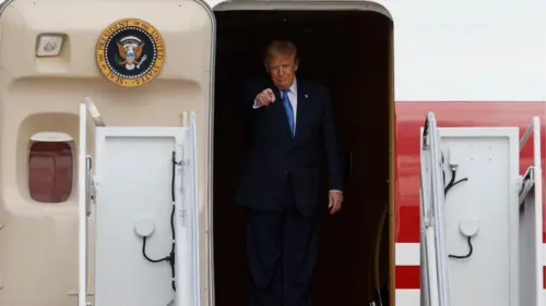 Tổng Thống Donald Trump tuyên bố Hoa Kỳ đạt thỏa thuận với Venezuela về 65 tỷ thùng dầu