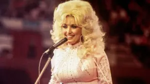 Thế giới âm nhạc và giải trí tiếc thương Dolly Parton