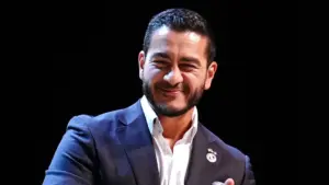 Abdul El-Sayed Thắng Cử Sơ Bộ Thượng Viện Michigan, Mang Lại Chiến Thắng Cho Cánh Tả Ở Trung Tây