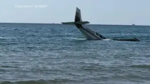 Phi công sống sót sau khi máy bay nhỏ rơi ngoài khơi Florida