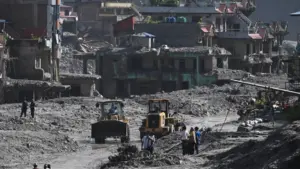 Nepal cảnh báo lũ lụt gia tăng, hơn 100 người Mỹ mất tích