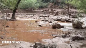 Khoảng 15 người mất tích sau lũ quét kinh hoàng tại Grand Canyon