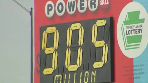 Giải Powerball tăng lên 905 triệu đô la sau khi không có người trúng giải
