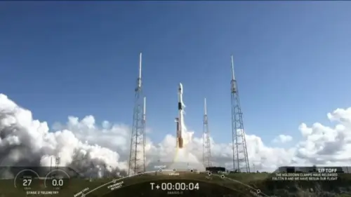 Tên lửa SpaceX đã bỏ rơi đang trên đường đâm vào Mặt Trăng với tốc độ cao
