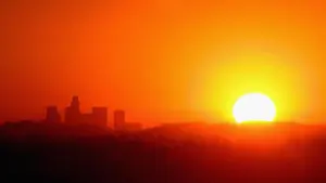 Nhiệt độ giảm dần sau đợt nắng nóng khắc nghiệt ở Nam California