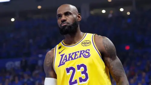 Lịch thi đấu ra mắt của LeBron James cùng đội 76ers sẽ là màn đối đầu kinh điển với Knicks