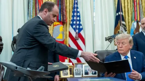 Tổng Thống Donald Trump Thông Báo Bổ Nhiệm Nhân Sự Cấp Cao Tại Tòa Bạch Ốc