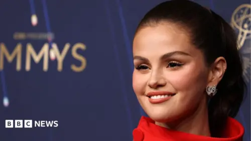 Selena Gomez bị kiện vì cáo buộc bỏ bê công ty