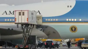 Ngoại giao: Ranh mãnh của Tổng Thống Trump tại Thổ Nhĩ Kỳ khác với các chuyến đi mật của tổng thống tiền nhiệm
