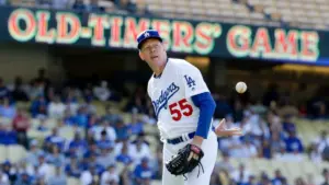Orel Hershiser, huyền thoại Dodgers, được vinh danh trên Đại lộ Danh vọng Hollywood