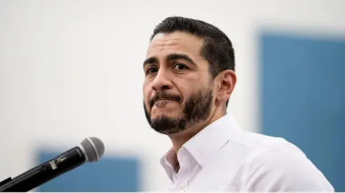 Ứng viên Thượng viện Michigan Abdul El-Sayed: Tranh cãi quanh các video cũ về Tu chính án thứ Hai và ‘cắt giảm ngân sách cảnh sát’