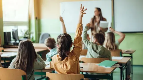 Ba Bước Chuẩn Bị Cho An Toàn Học Đường Phụ Huynh Cần Biết Trước Năm Học Mới