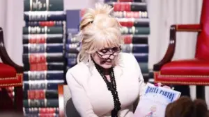 Dolly Parton qua đời ở tuổi 80, di sản tại Houston vượt xa âm nhạc