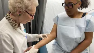 Các đợt khám sàng lọc ung thư da miễn phí trở lại Houston với xe RV ‘Destination Healthy Skin’