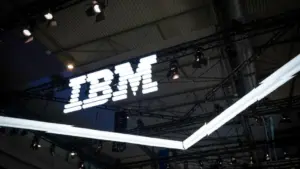 IBM hợp tác với OpenAI để thúc đẩy AI doanh nghiệp