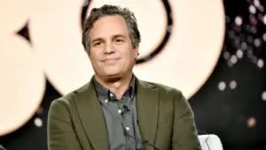 Paramount cáo buộc Mark Ruffalo dùng ‘âm mưu bài Do Thái’ trong tranh chấp sáp nhập Warner Bros. Discovery