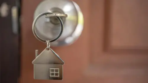 Quận Los Angeles Mở Đăng Ký Danh Sách Chờ Nhà Ở Công