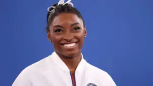 Simone Biles hé lộ khả năng trở lại sân đấu thể dục dụng cụ